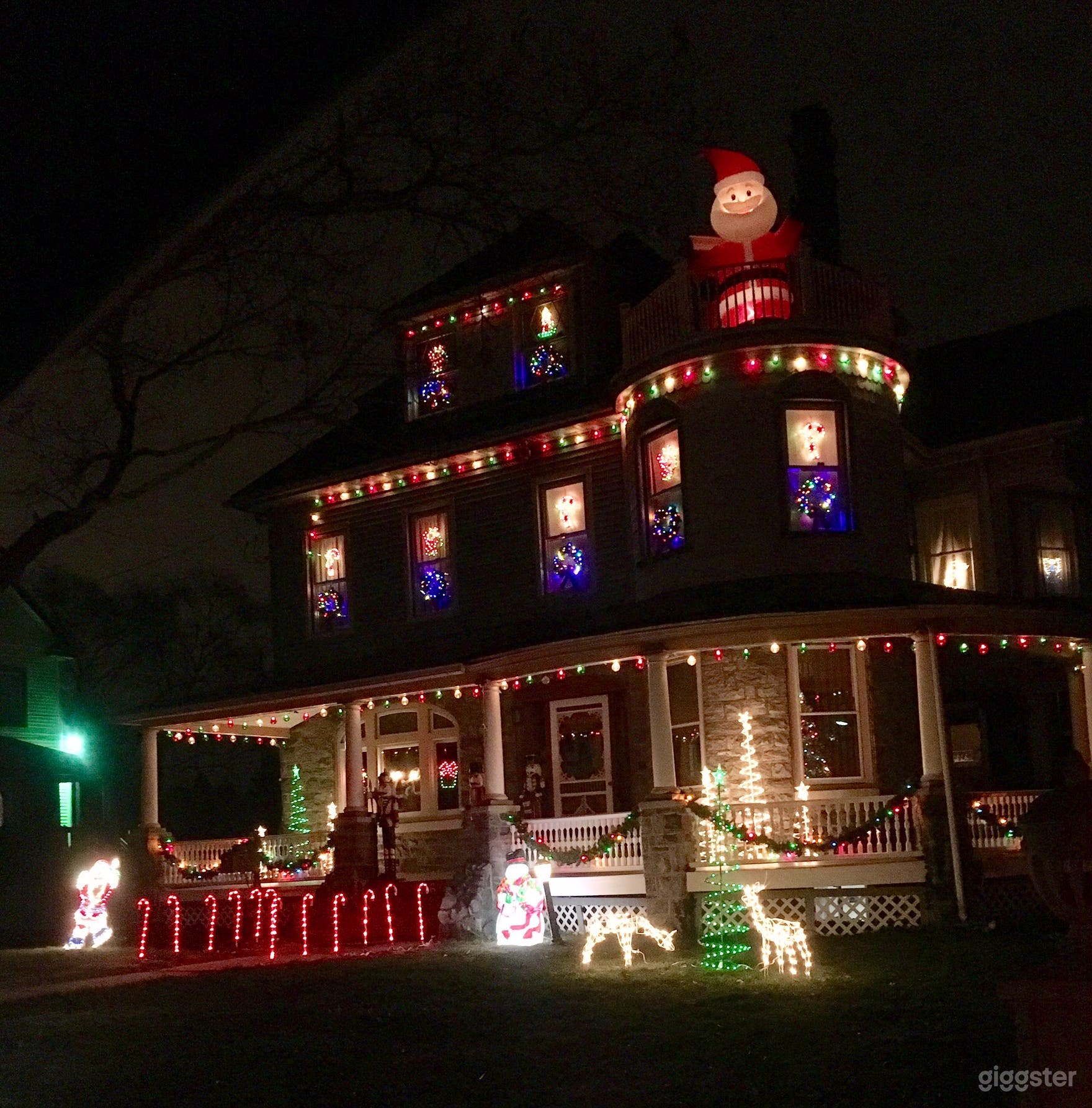 Historic 1899 Victorian Home in Historic District  Photo 3