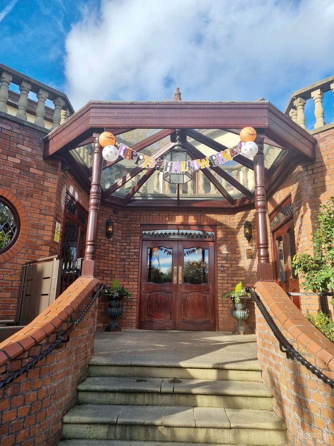 Your one stop Conference Hotel and Wedding Venue Photo 4