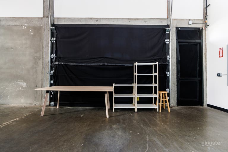  Spacious and Versatile Photo Studio for Rent 