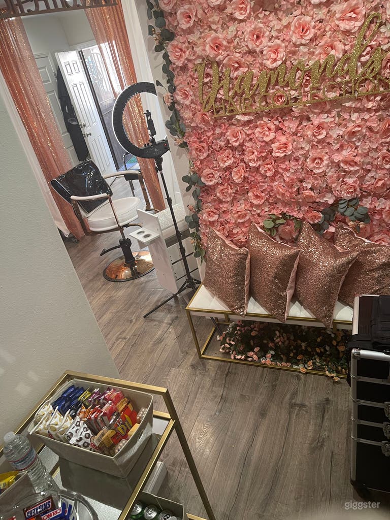  Noho Arts District boutique salon  