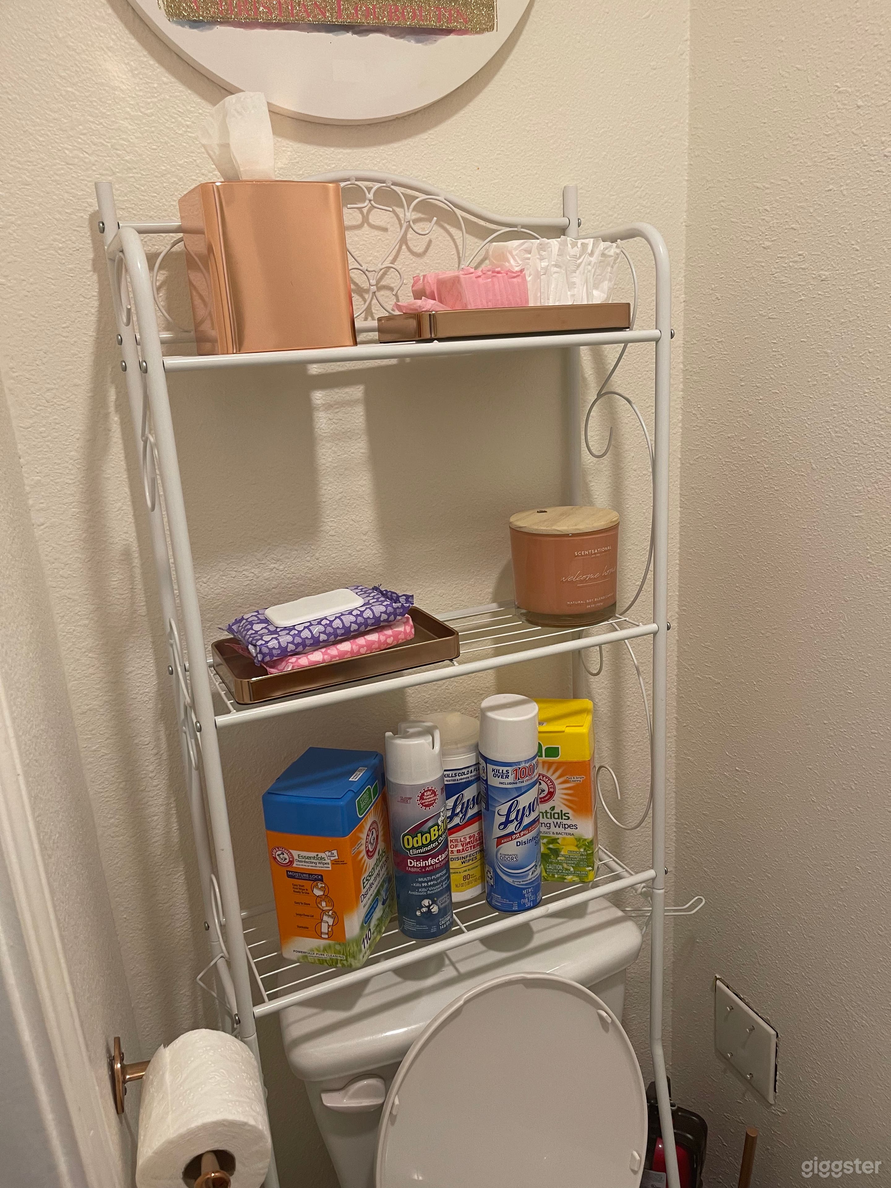 Noho Arts District boutique salon  Photo 2