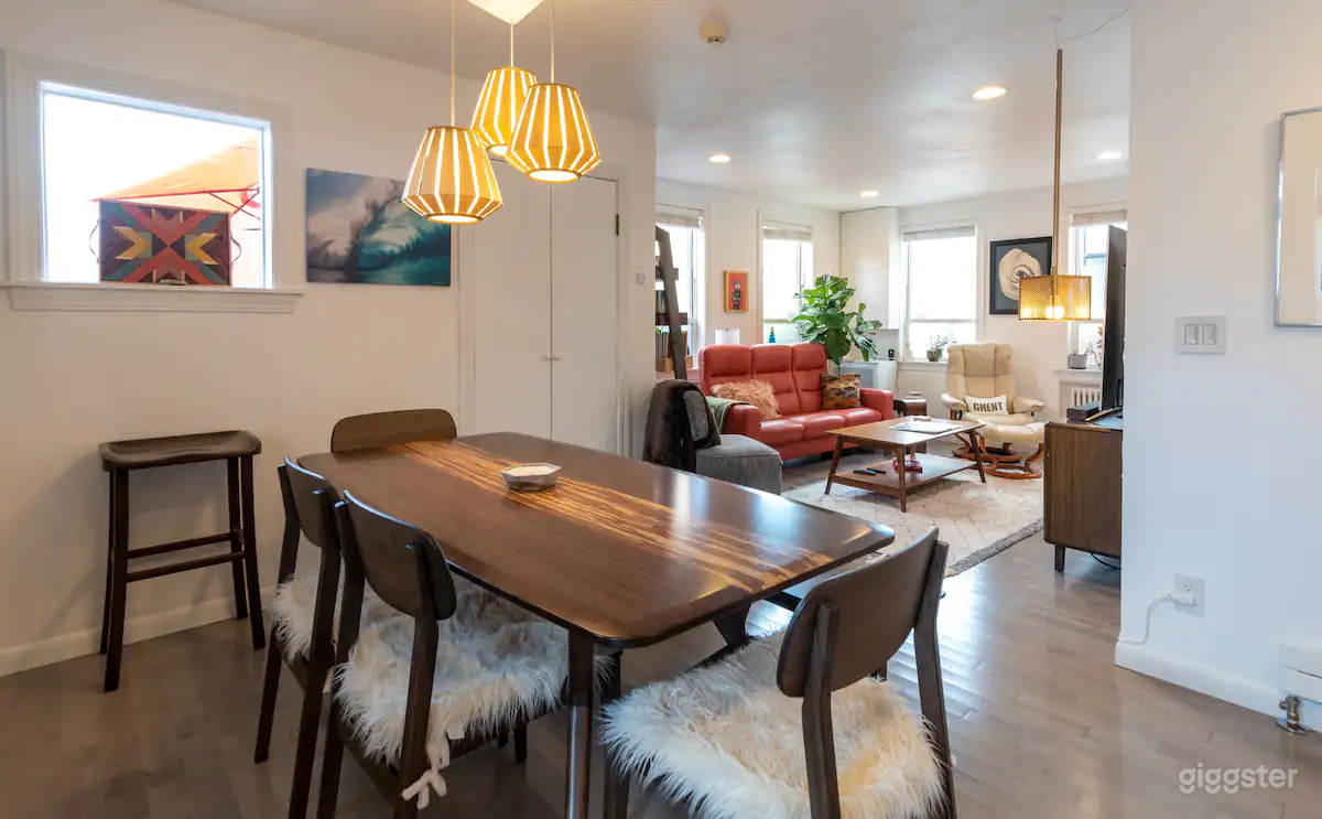 Mid-Century Modern Home with Yoga Room Photo 1