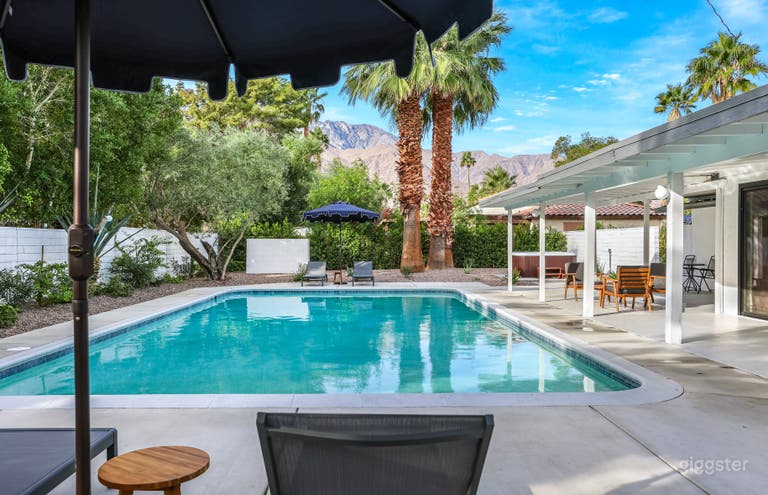  The Kasbah - Mid Century Modern Bohemian Moroccan-Style 