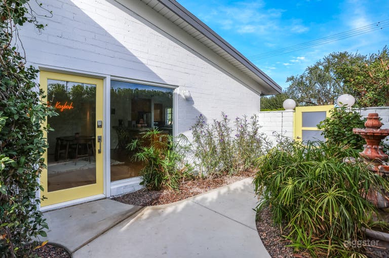  The Kasbah - Mid Century Modern Bohemian Moroccan-Style 