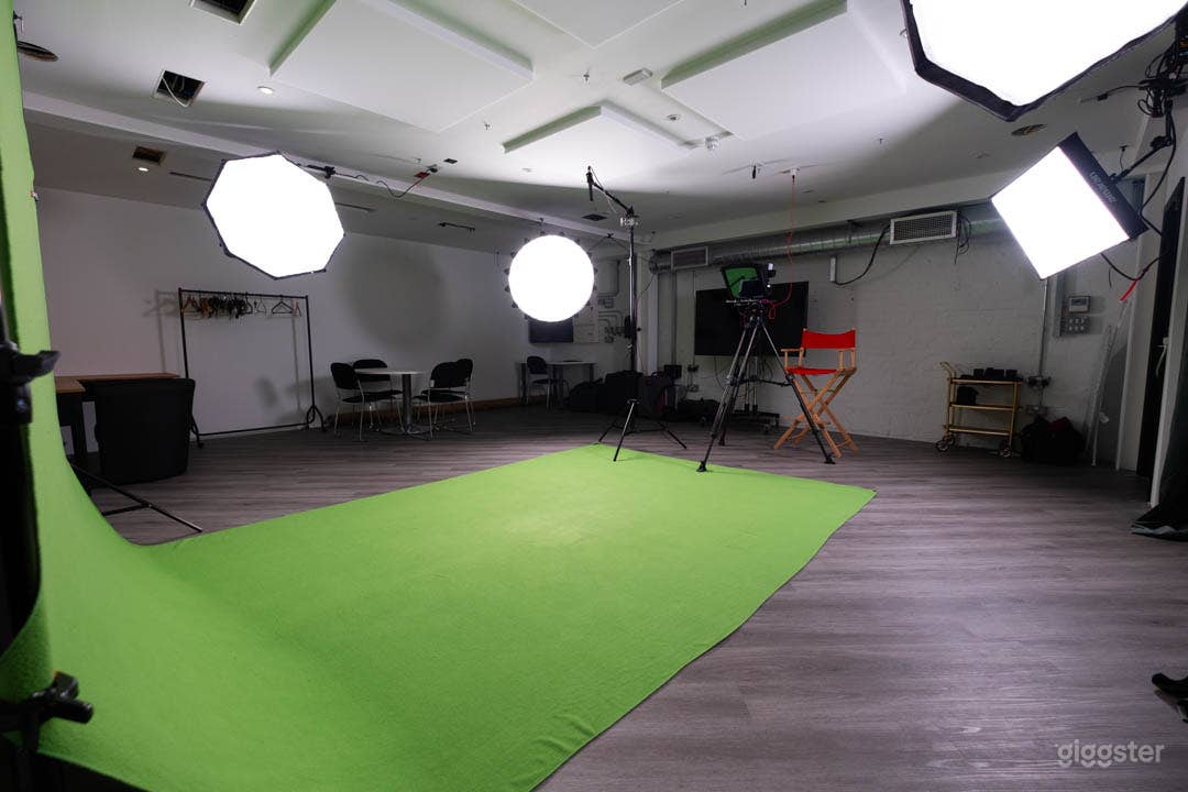Film Studios- Studio 3 Photo 3