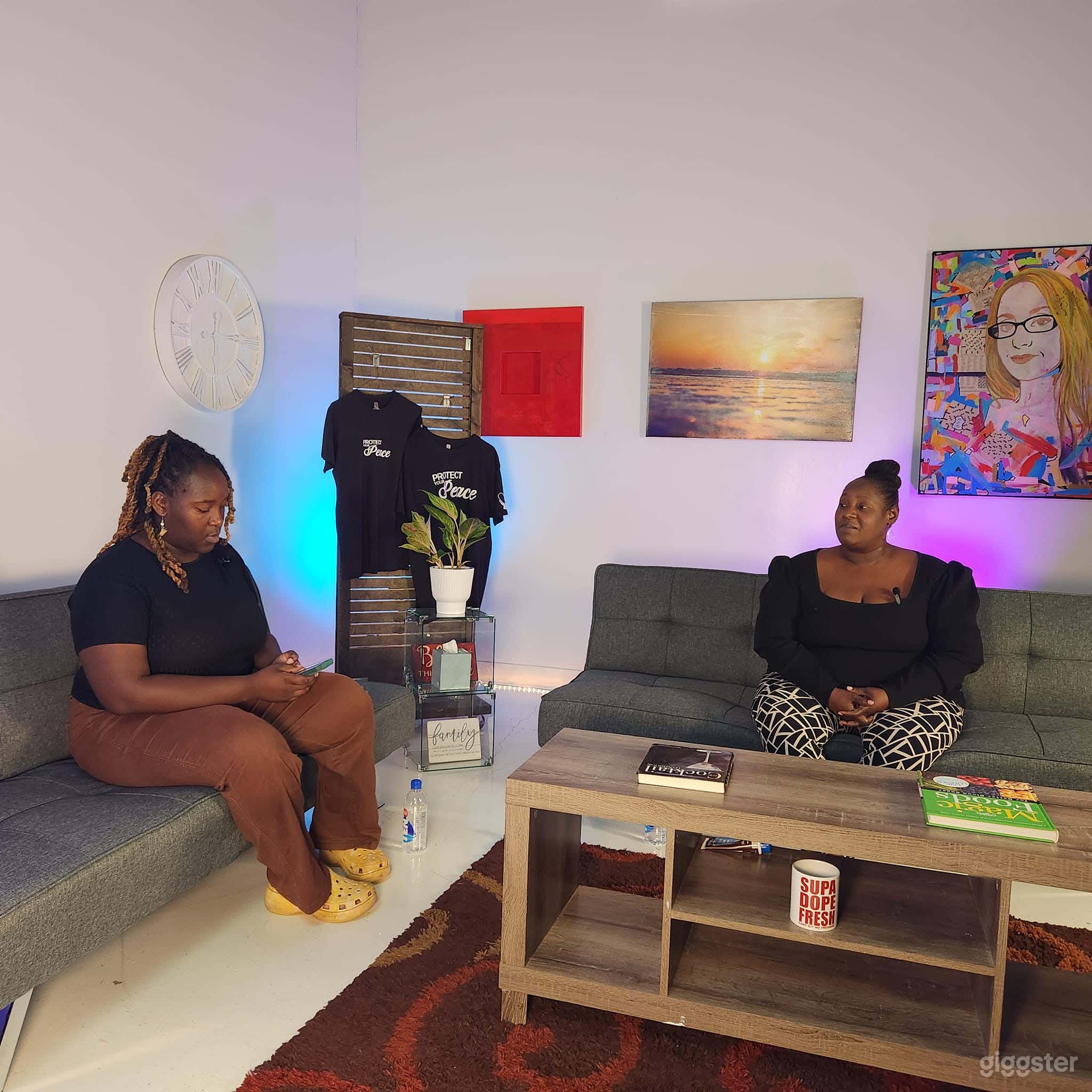 Set of Figuring it Out With U Podcast with Host Kim and Kay