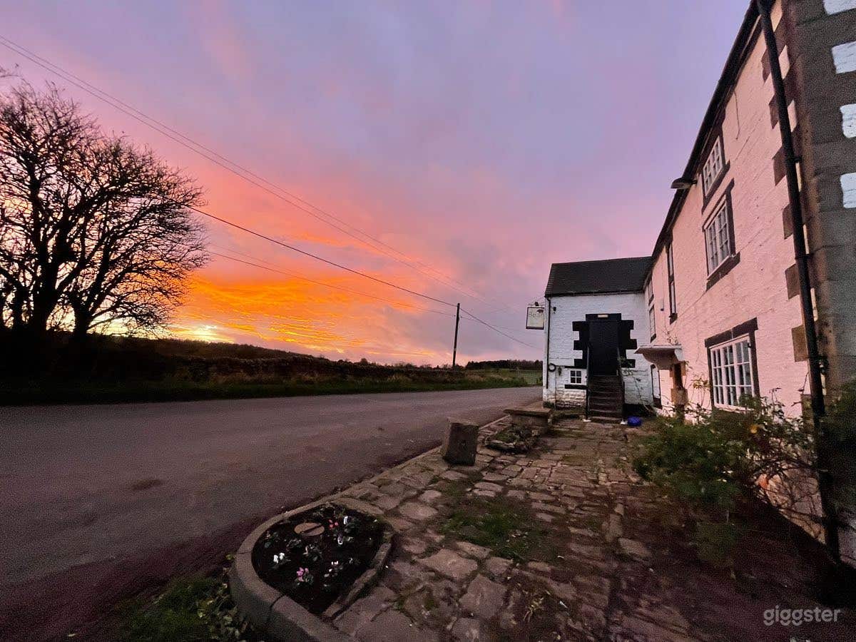 One of Derbyshire’s oldest &amp; most renowned Inn and Hotel Photo 2