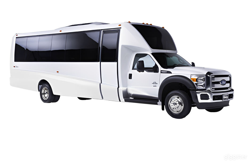 Corporate Executive Shuttle Bus Photo 4