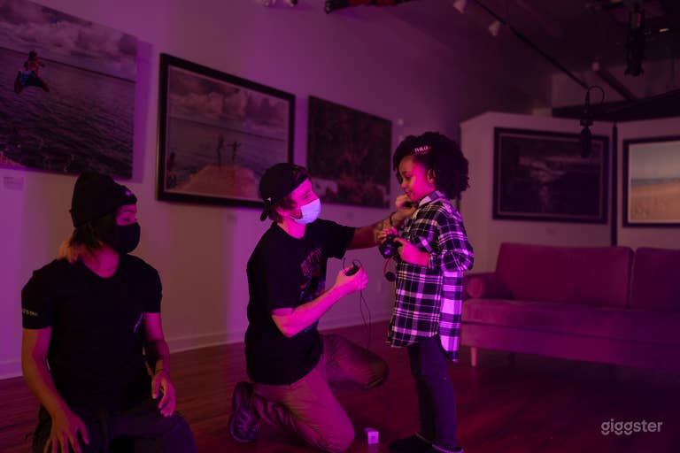  Luxury Fine Art Gallery With Great Acoustics 