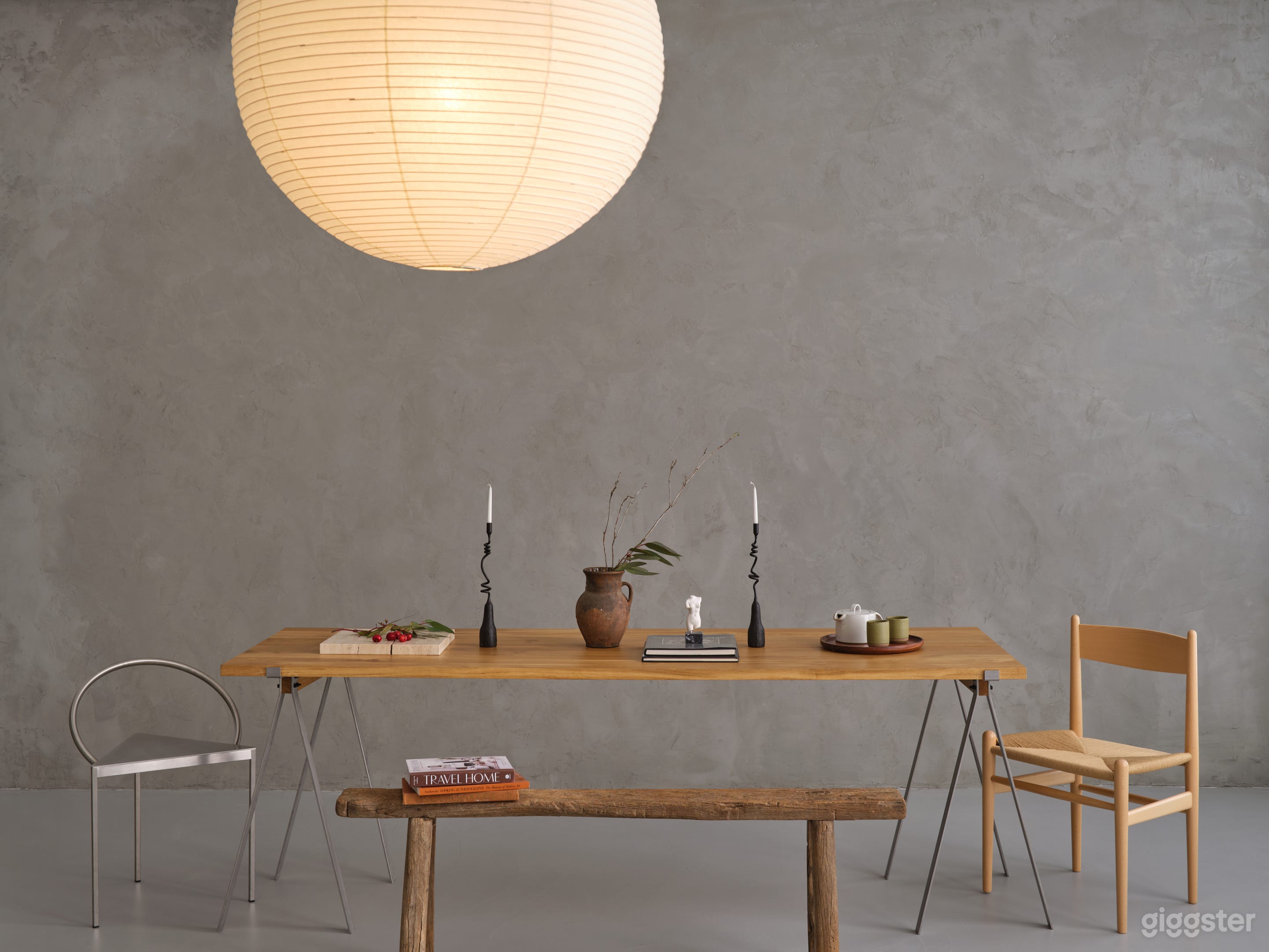 A meticulously designed creative studio space Photo 1