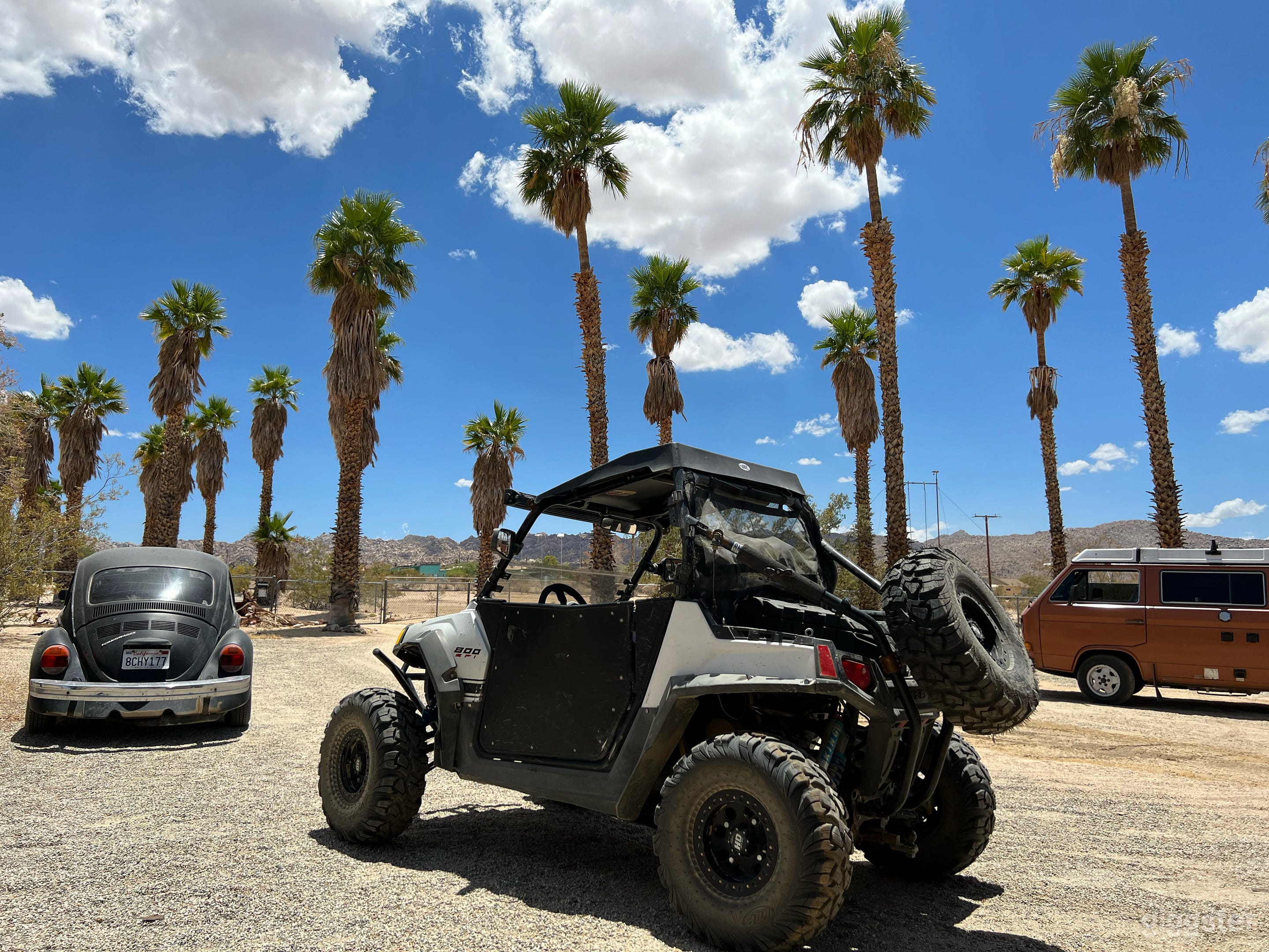 10 acre Desert retreat. Baseball field / pool / house / aframe / cactus garden Photo 4