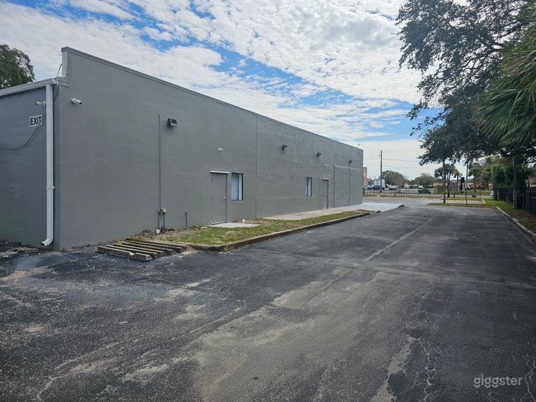  Blank Canvas Event Space w/ Offices & Conference 