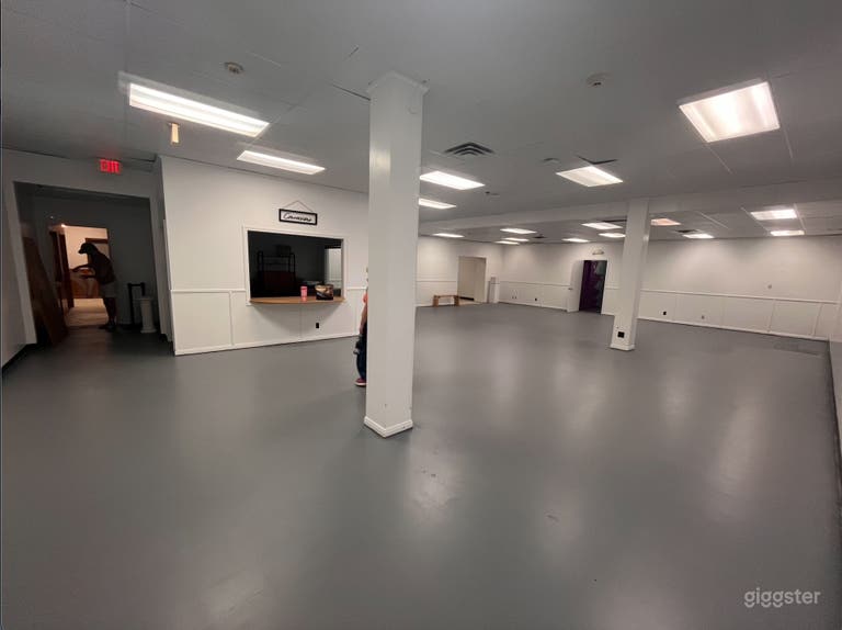  South Austin/Riverside Art Gallery & Event Space 