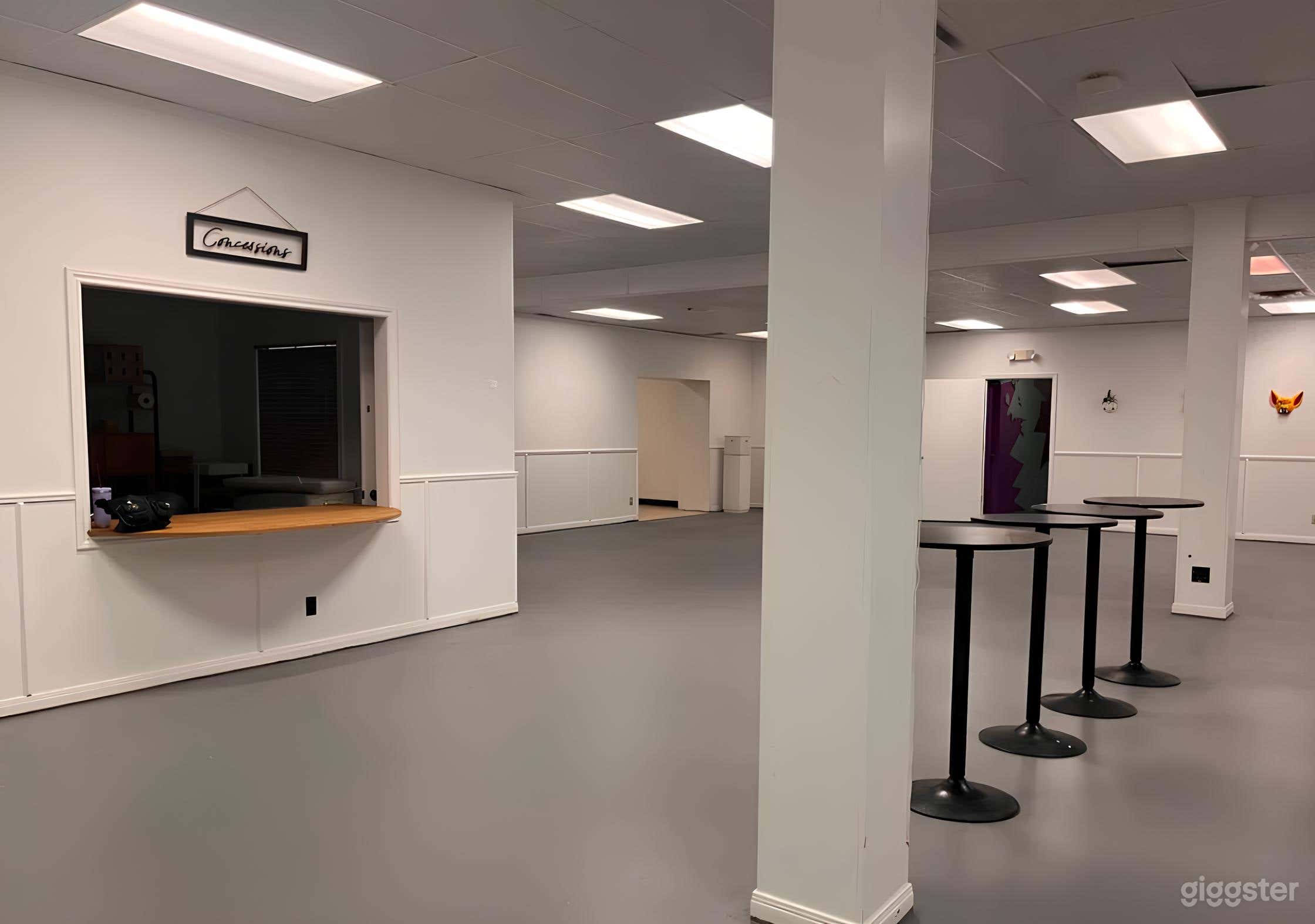 South Austin/Riverside Art Gallery &amp; Event Space Photo 4