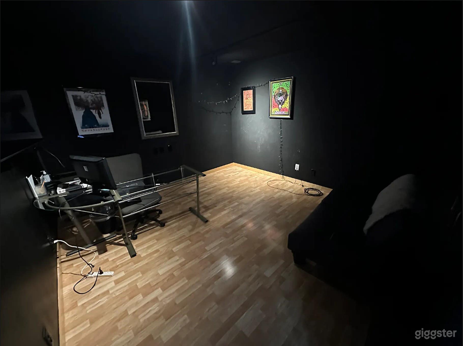 2nd Floor Producers Office &amp; Control Room for Film and Production Photo 3