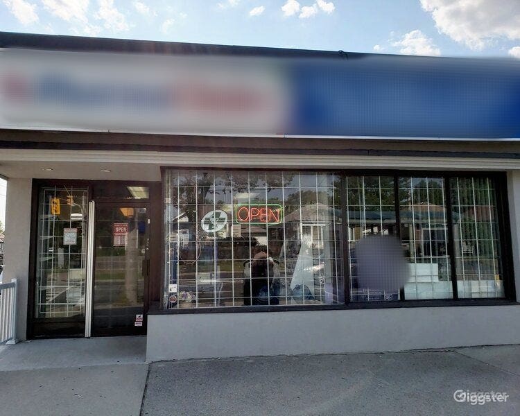  Independent Traditional Pharmacy in Toronto 