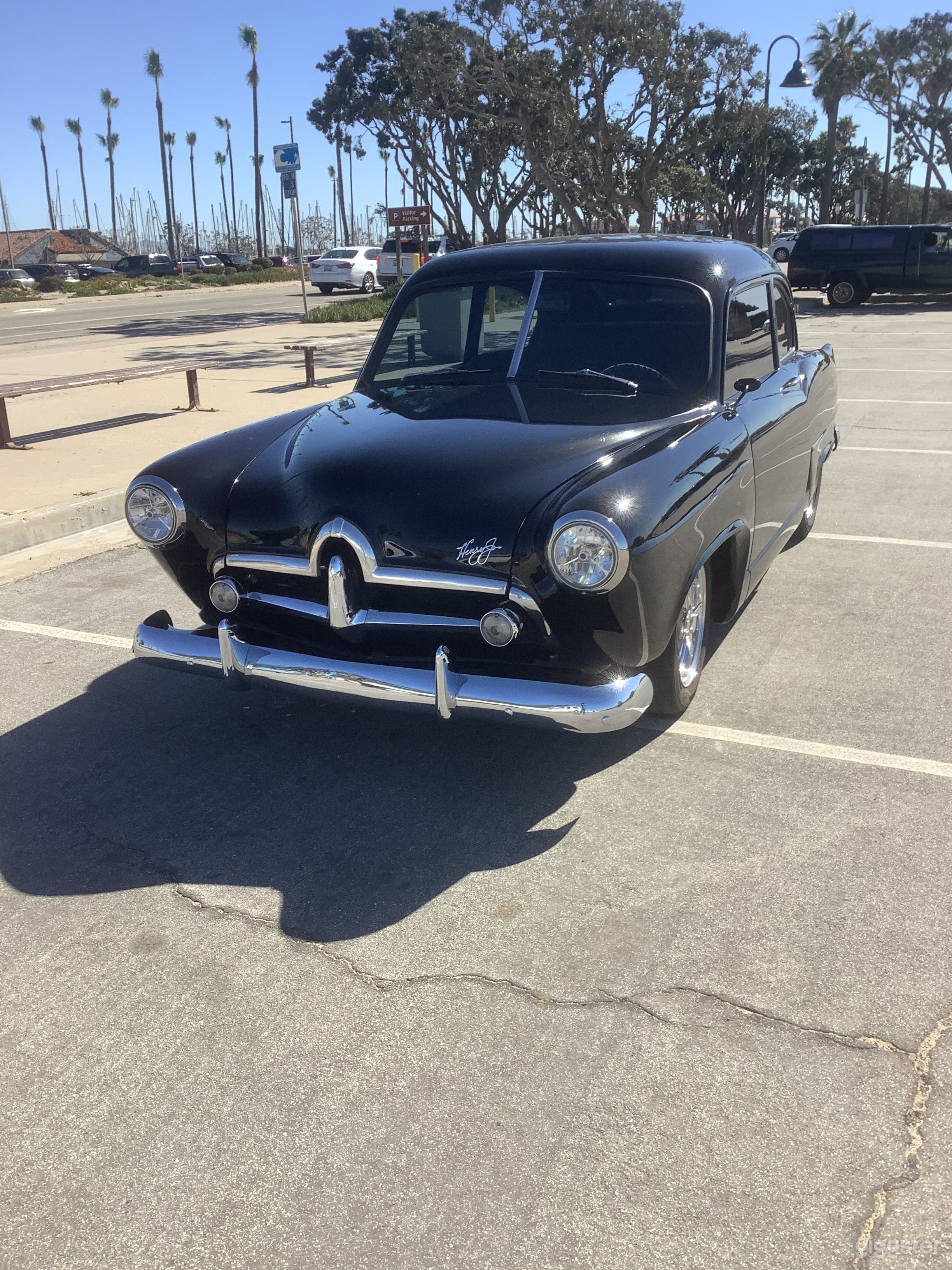 #76,015 1951 Henry J Classic Car Photo 3
