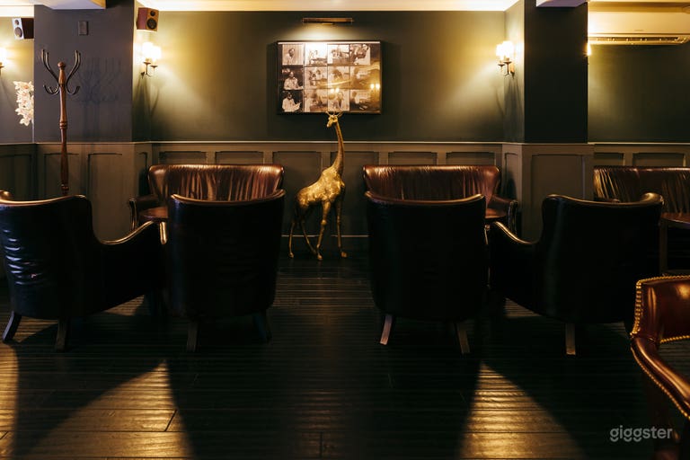  Main Room - Dining/Lounge Area 