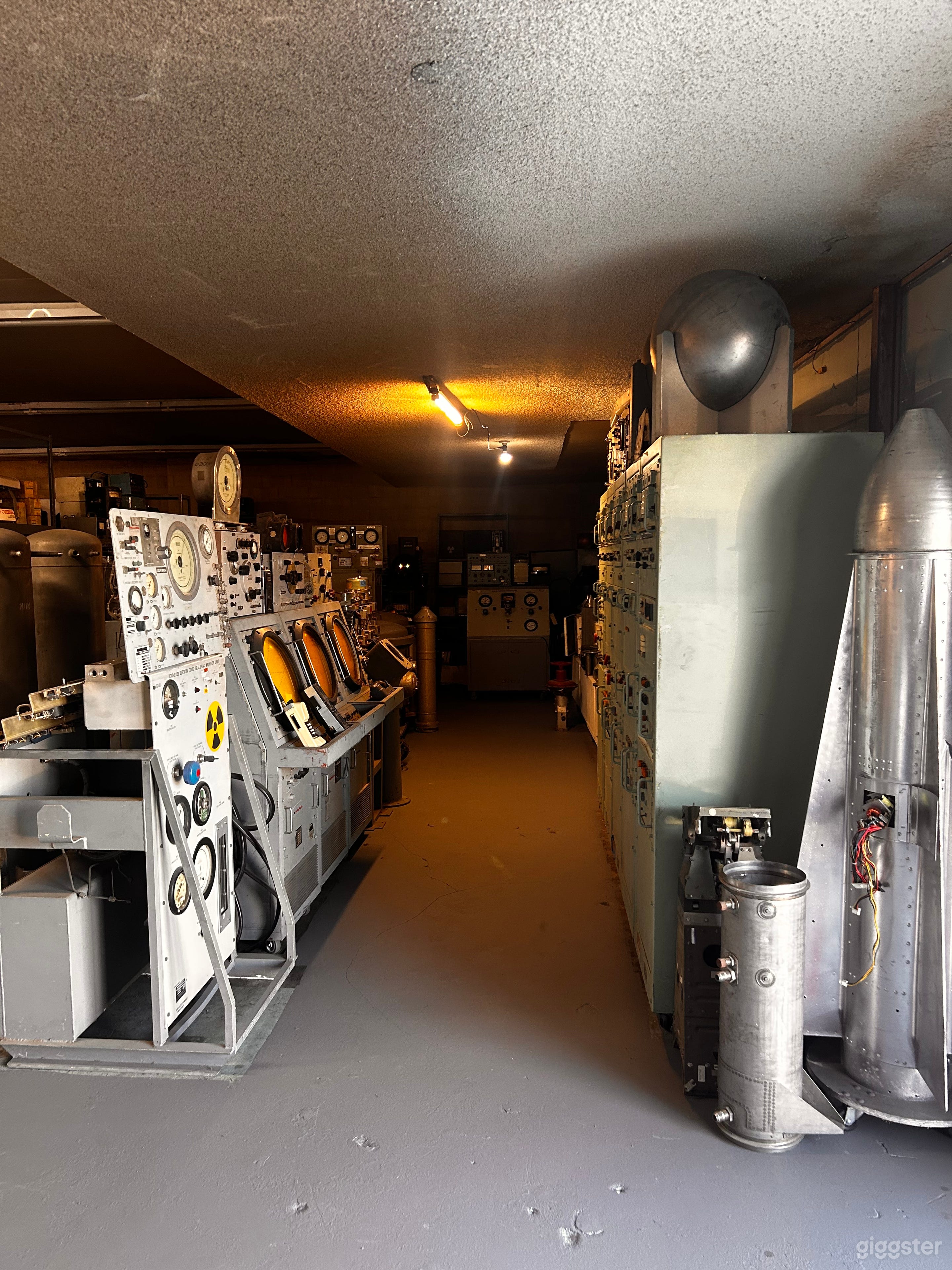 Cinema equipment in Los Angeles Photo 4