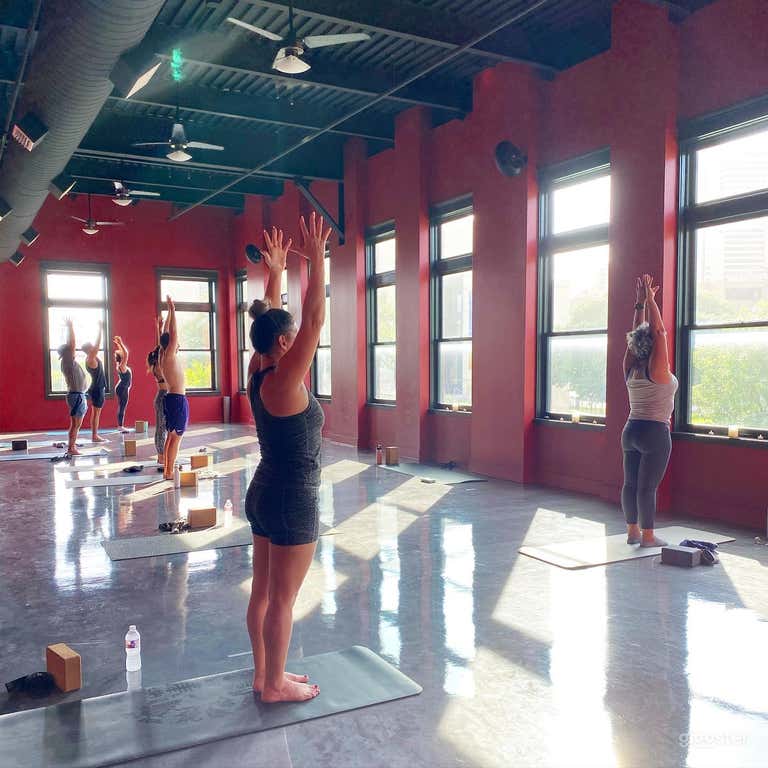  Premier Yoga Studio in Downtown Dallas 