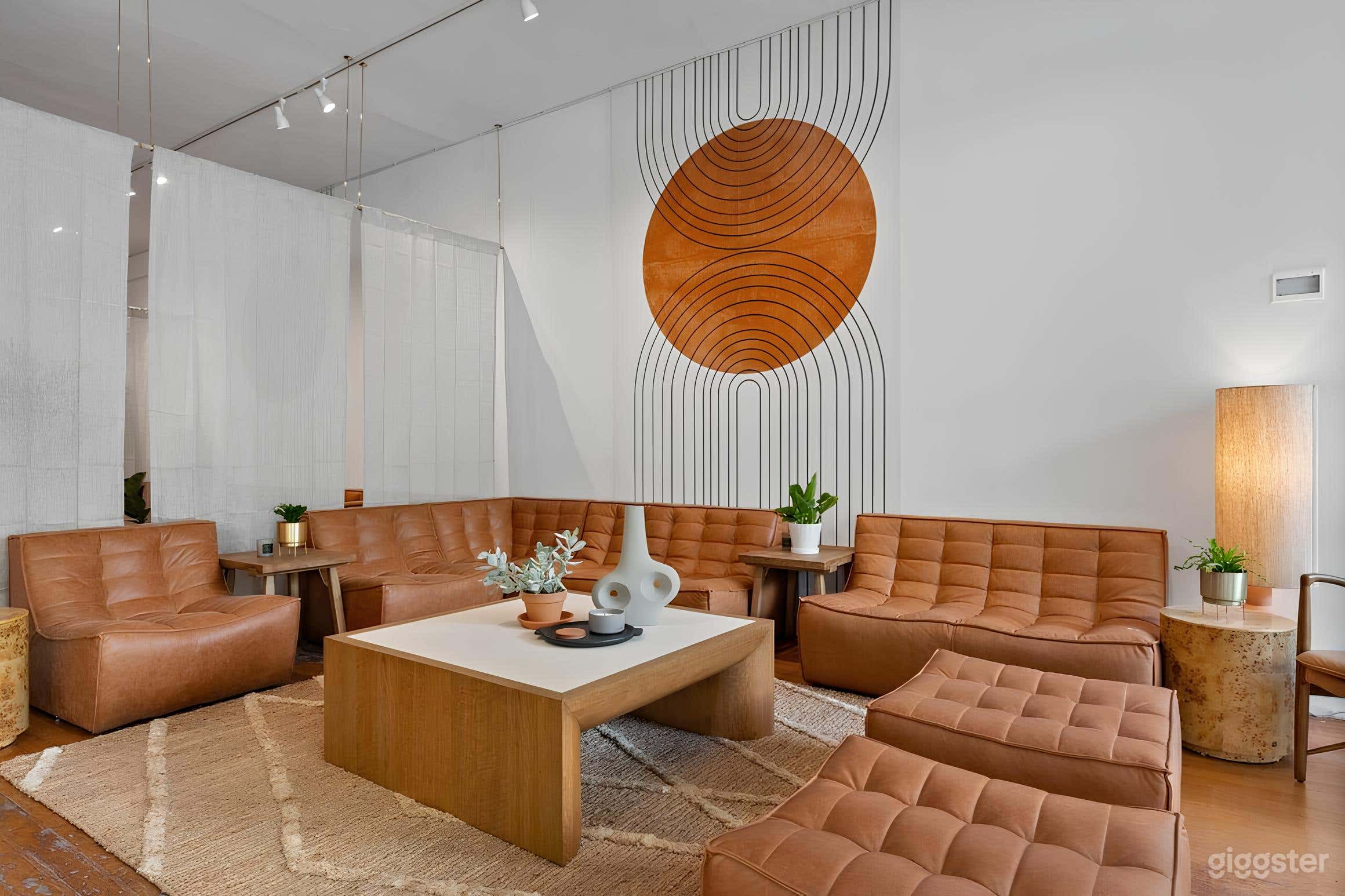 Inviting Lounge &amp; Workspace in San Rafael Photo 1