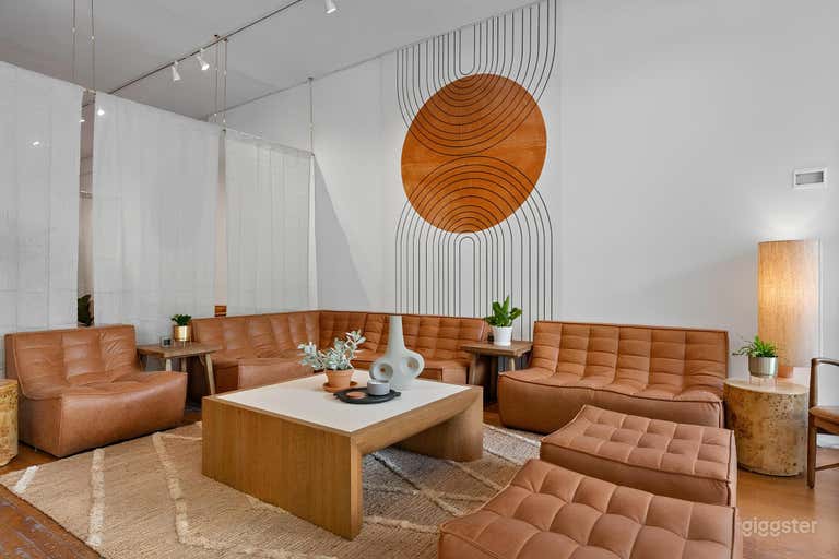  Inviting Lounge & Workspace in San Rafael 