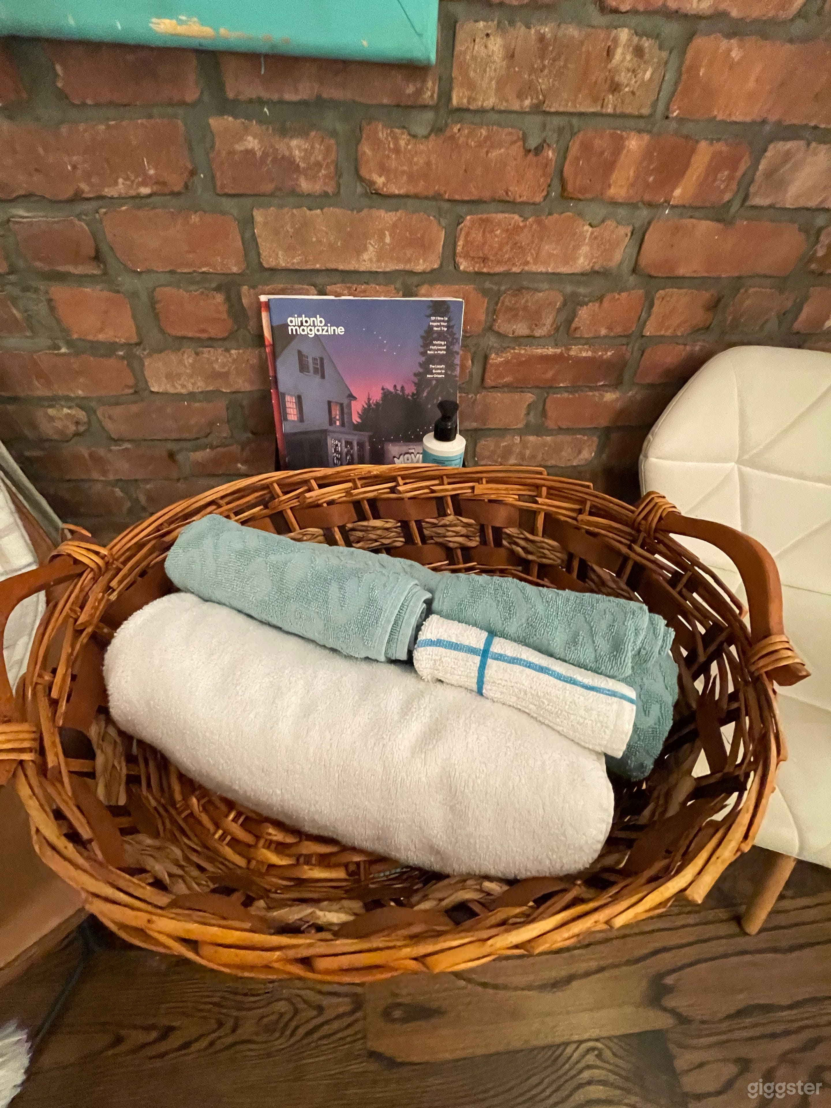 Cozy Room Rental Photo 2