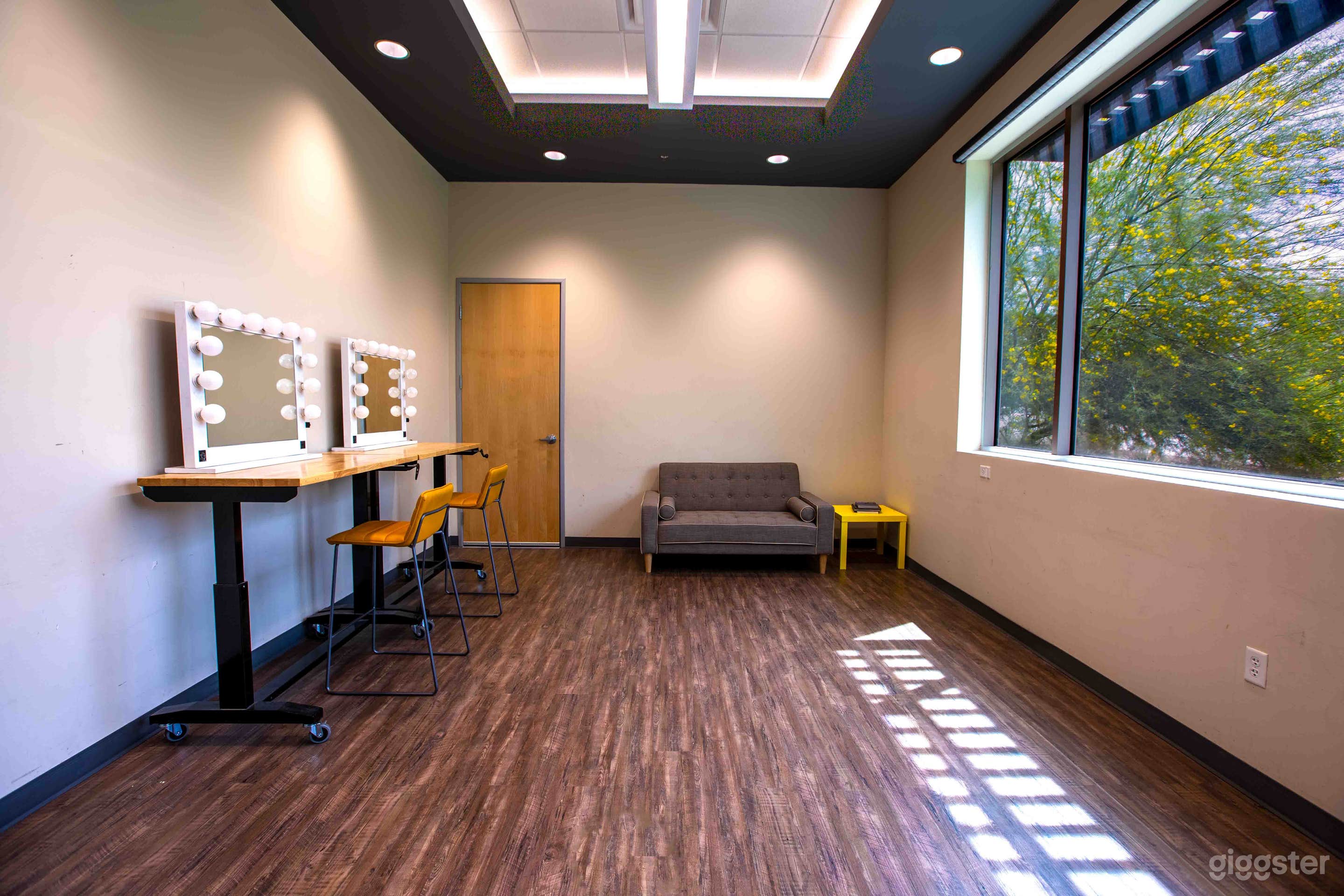 Makeup/Wardrobe Room