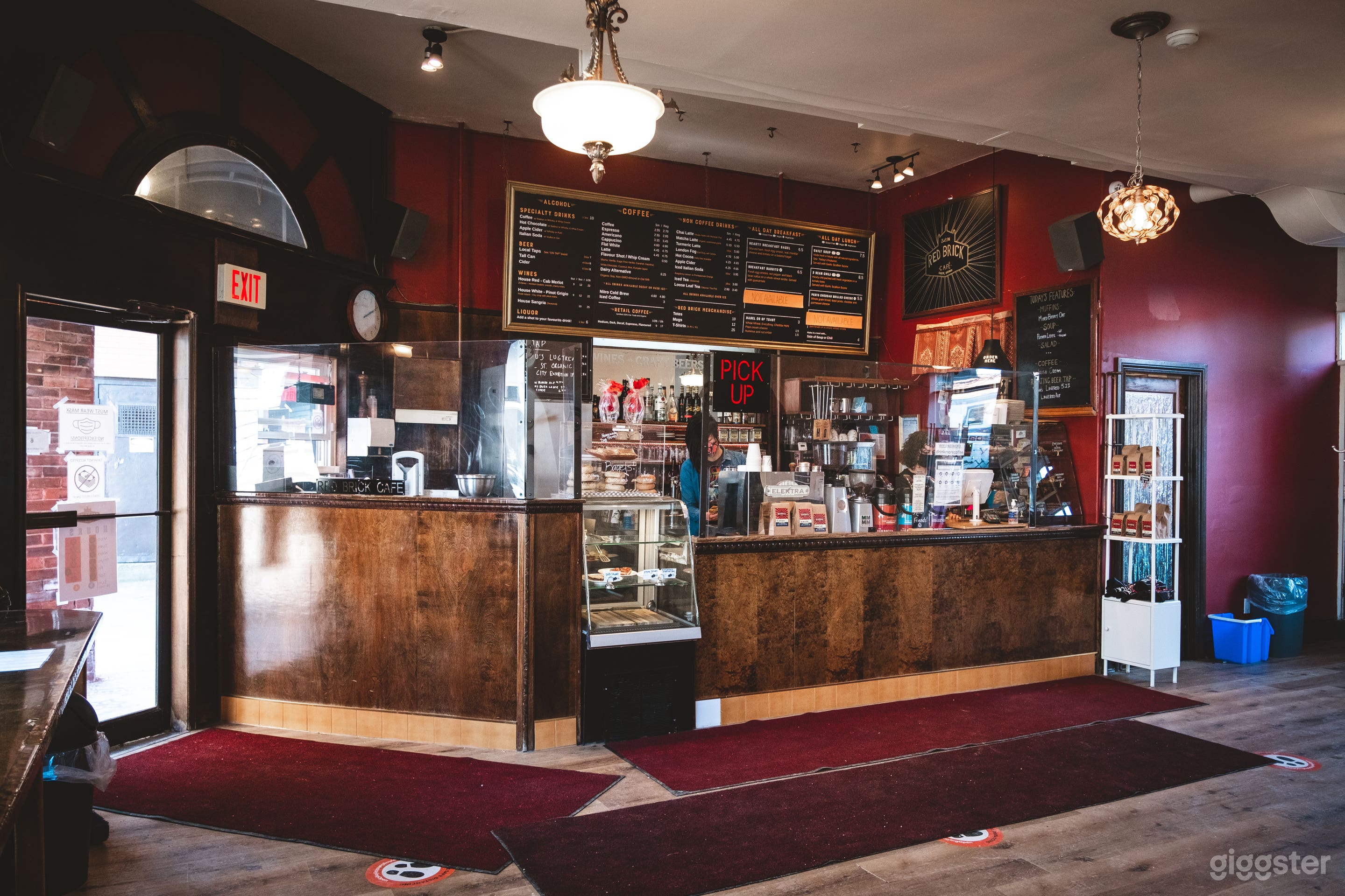 Where the magic happens!
Front counter/bar