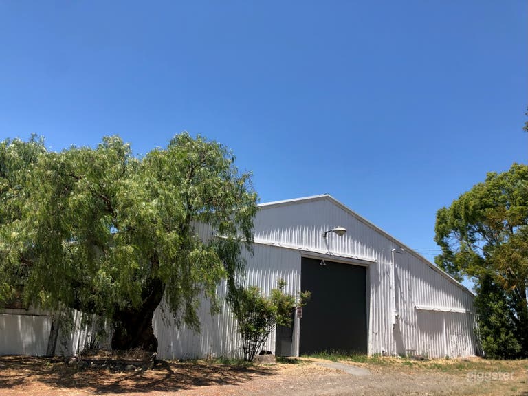  Rustic Barn & Organic Flower Farm 