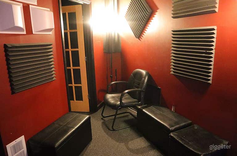  B Room - Recording Studio 