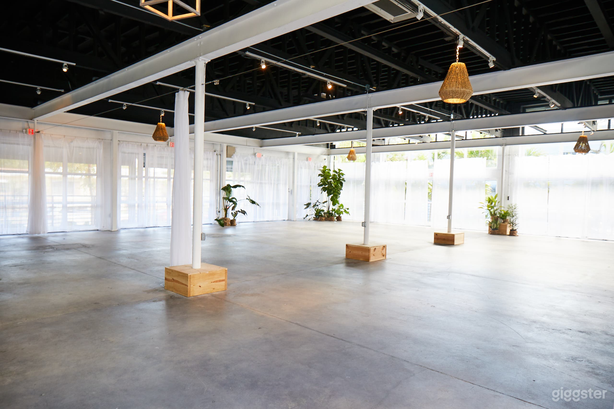 Glassbox at Miami Photo 1