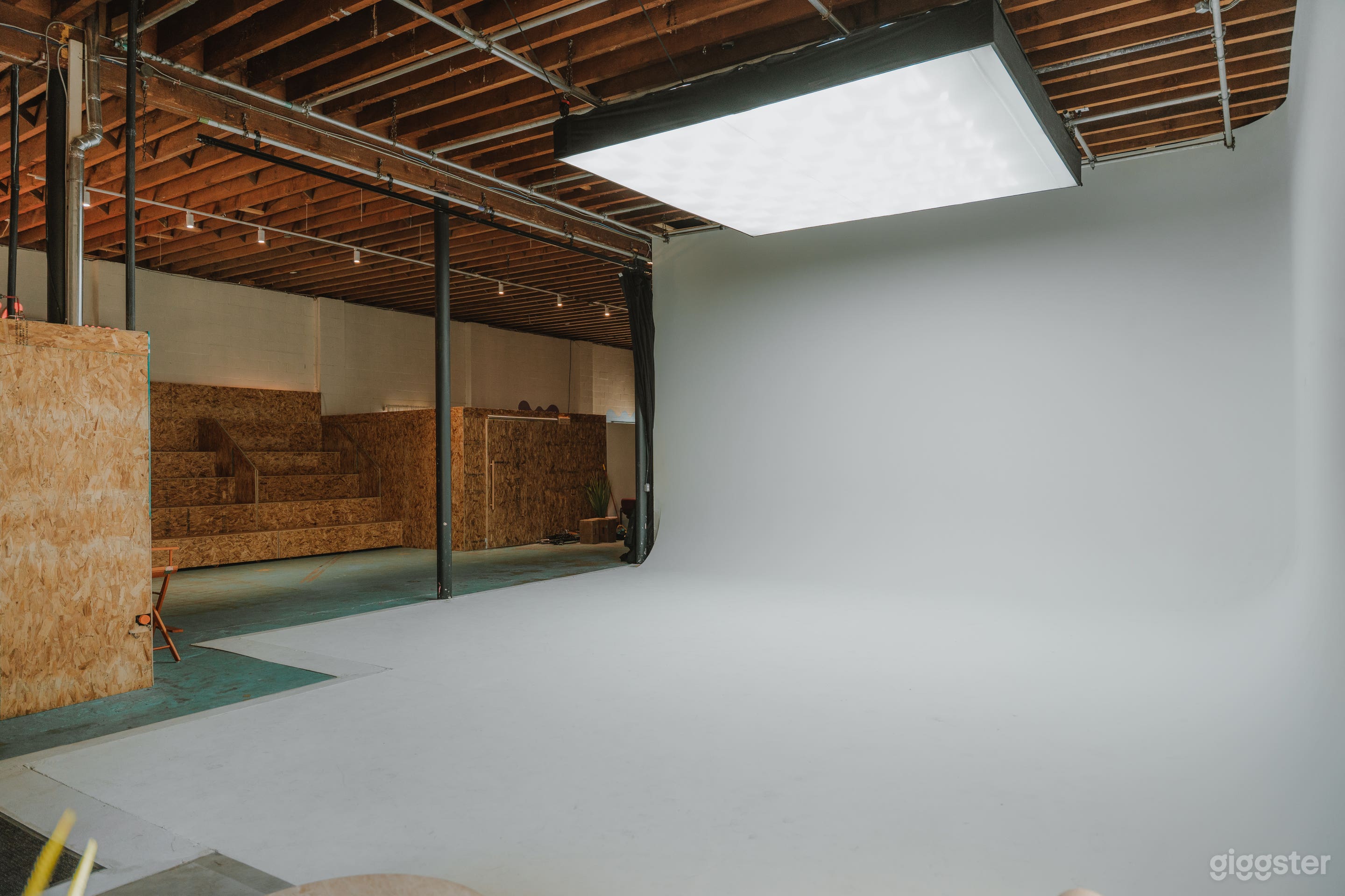 This is The Place - Industrial Warehouse Production Studio Photo 1