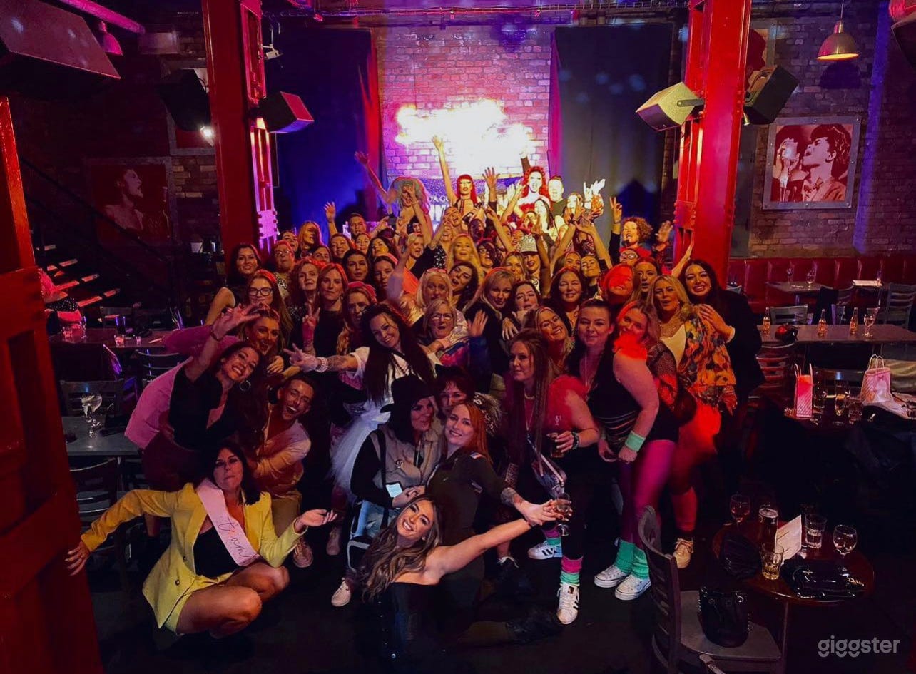 Fully Licensed Prestigious City Centre Space Photo 1