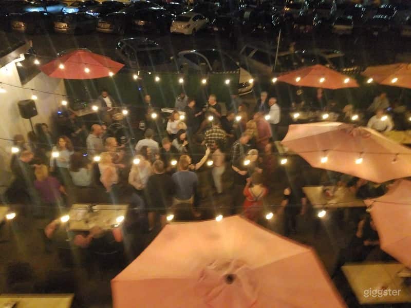 Bright, Comfy Outdoor Back Patio Photo 2