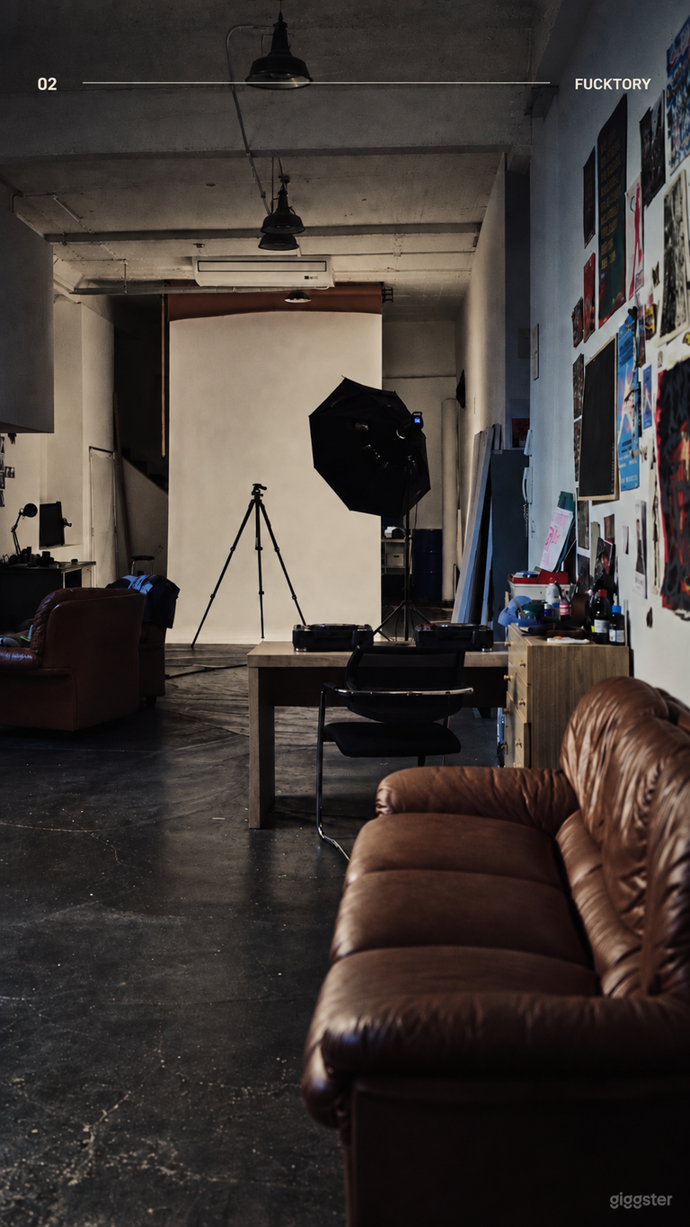  Studio Fotografico Professionale a Milano 