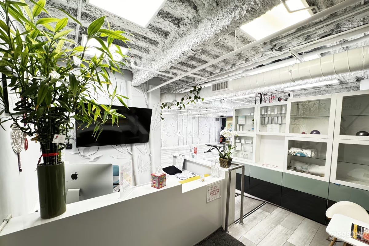 Fitness Studio + Treatment Room Rental Photo 4