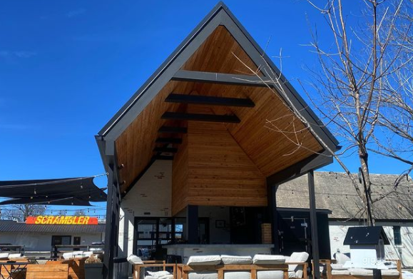 Great Outdoor Bar in Tulsa Photo 1