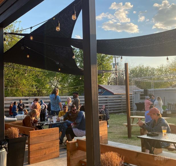 Great Outdoor Bar in Tulsa Photo 2