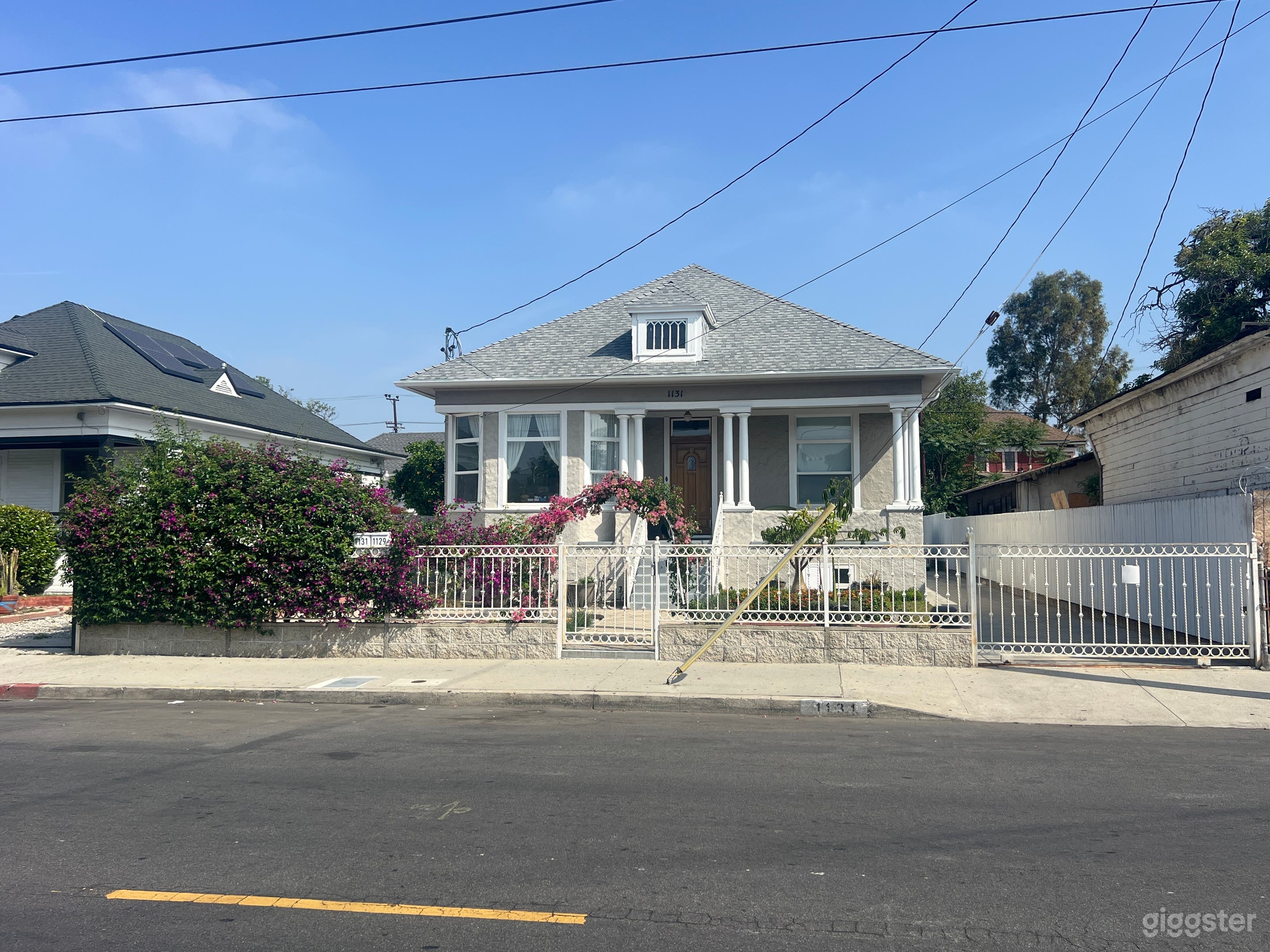 Beautiful well maintained Historic Home Photo 1