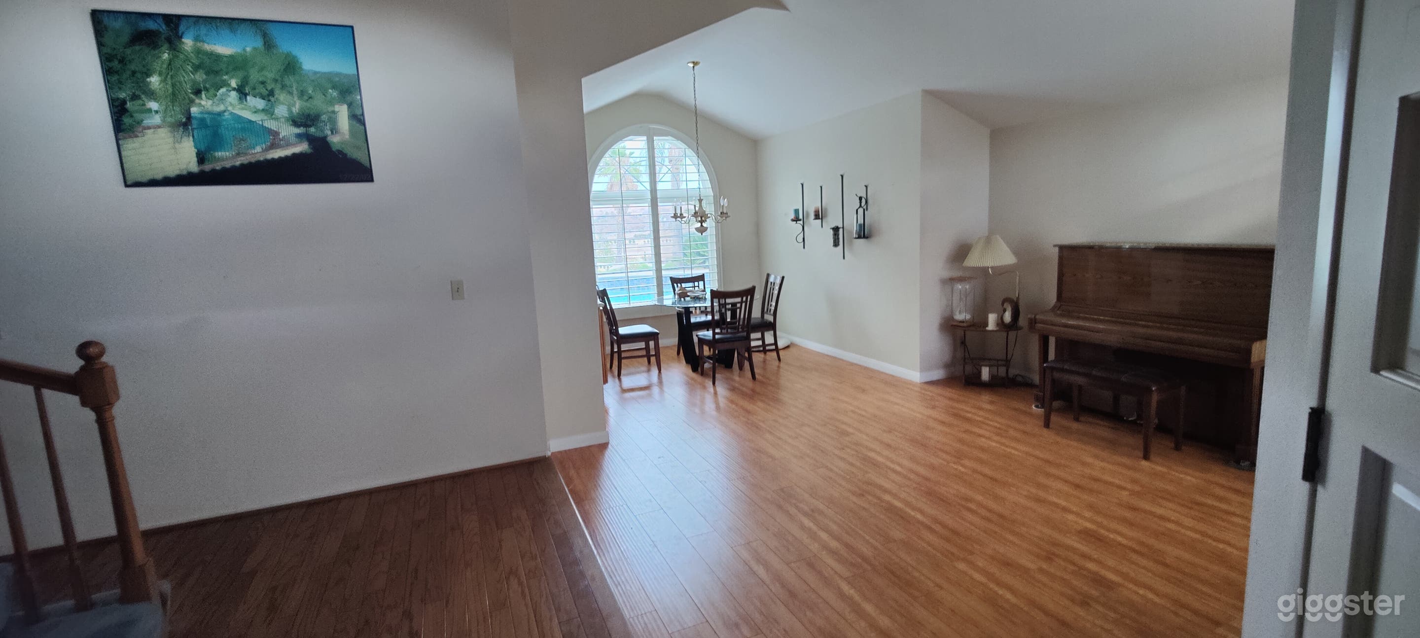 Hasley Hills Home Photo 1