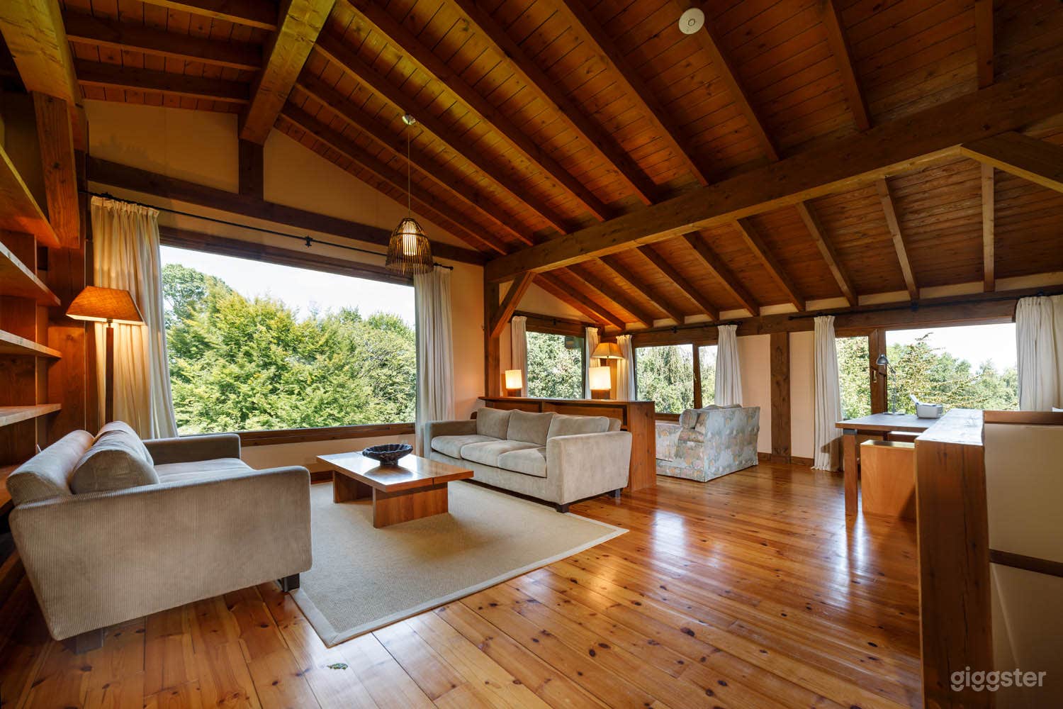 Casa de ensueño de madera de 2 pisos Foto 4