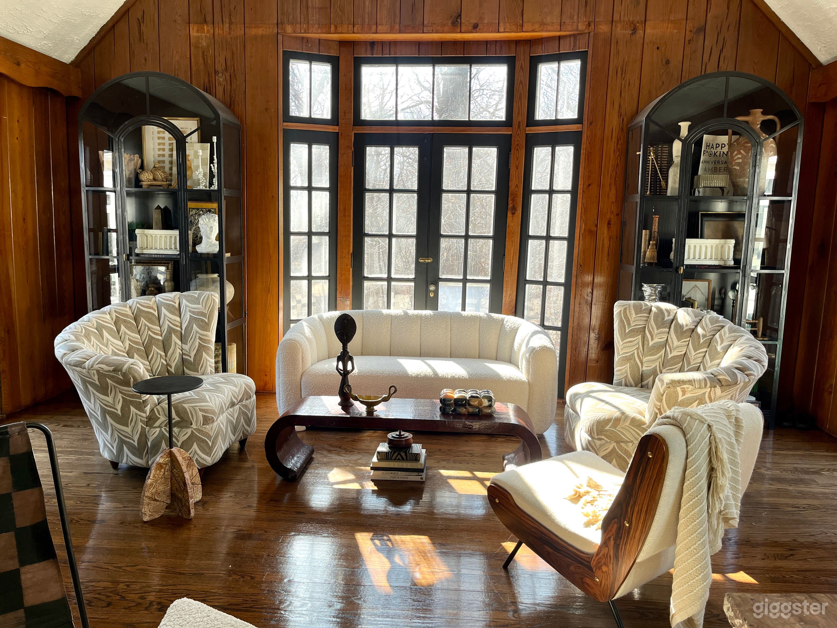 Sanctuary on 5 acres Photo 2