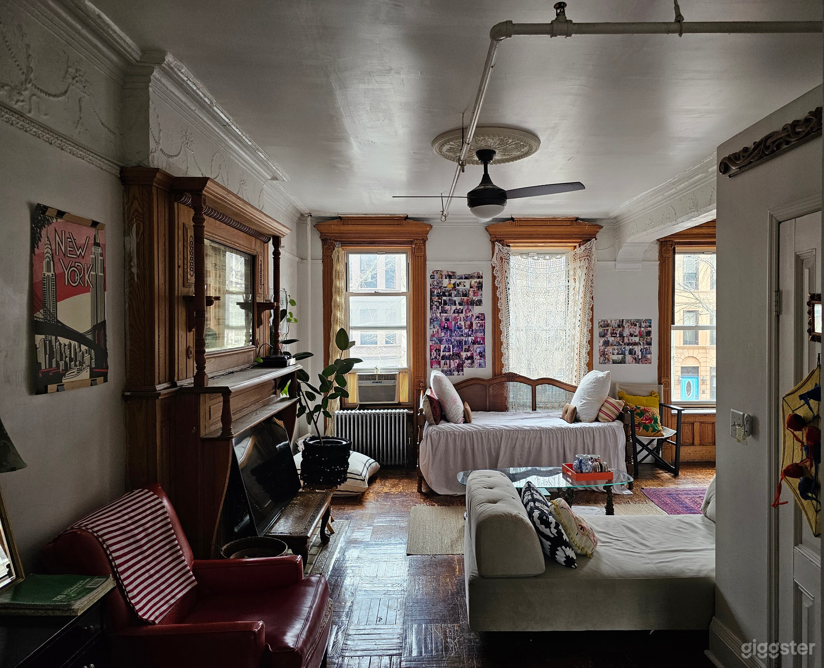 Bohemian apartment is Bedstuy Brownstone Photo 2
