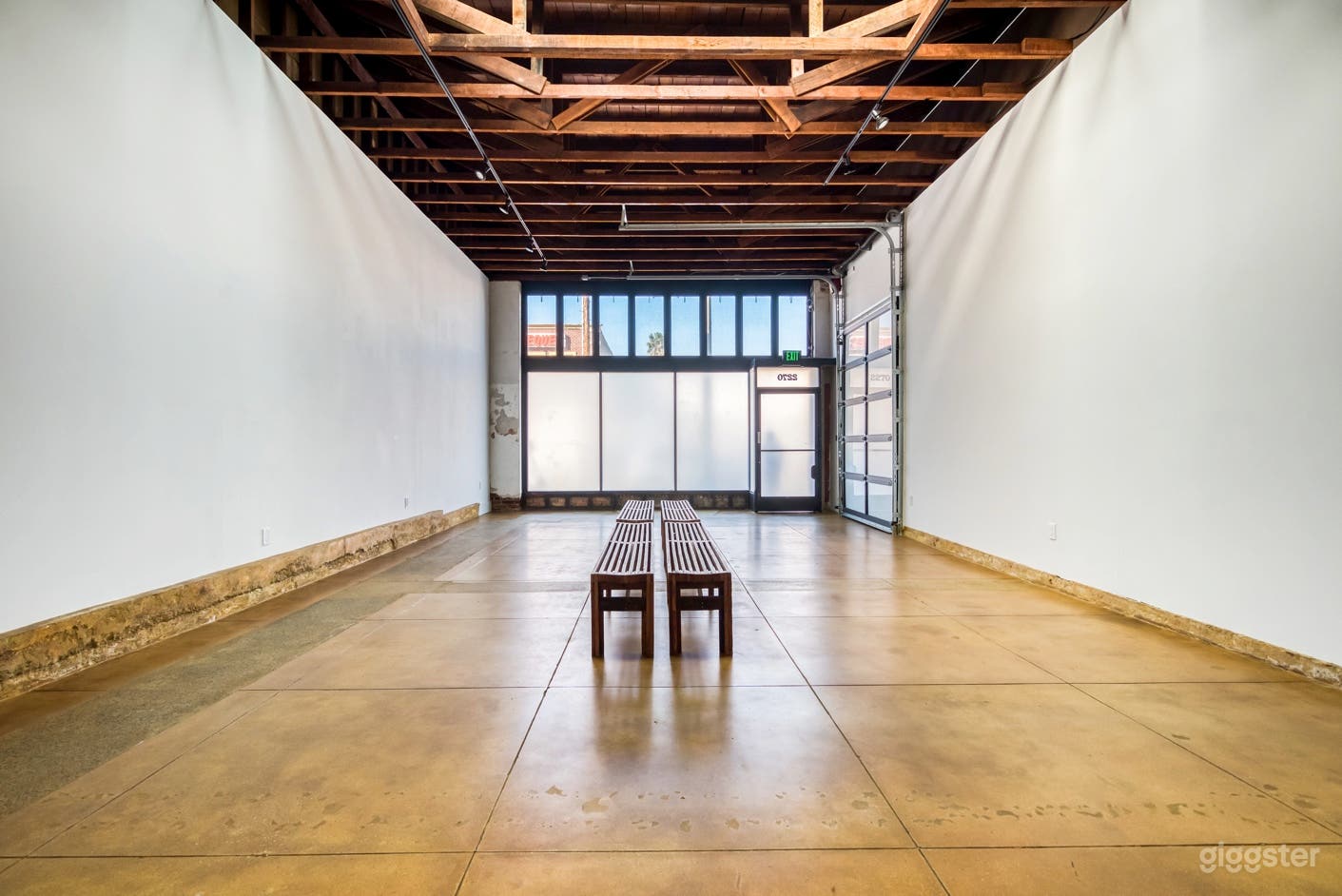 Beautiful Pop-up Gallery or Retail Event Space  Photo 2