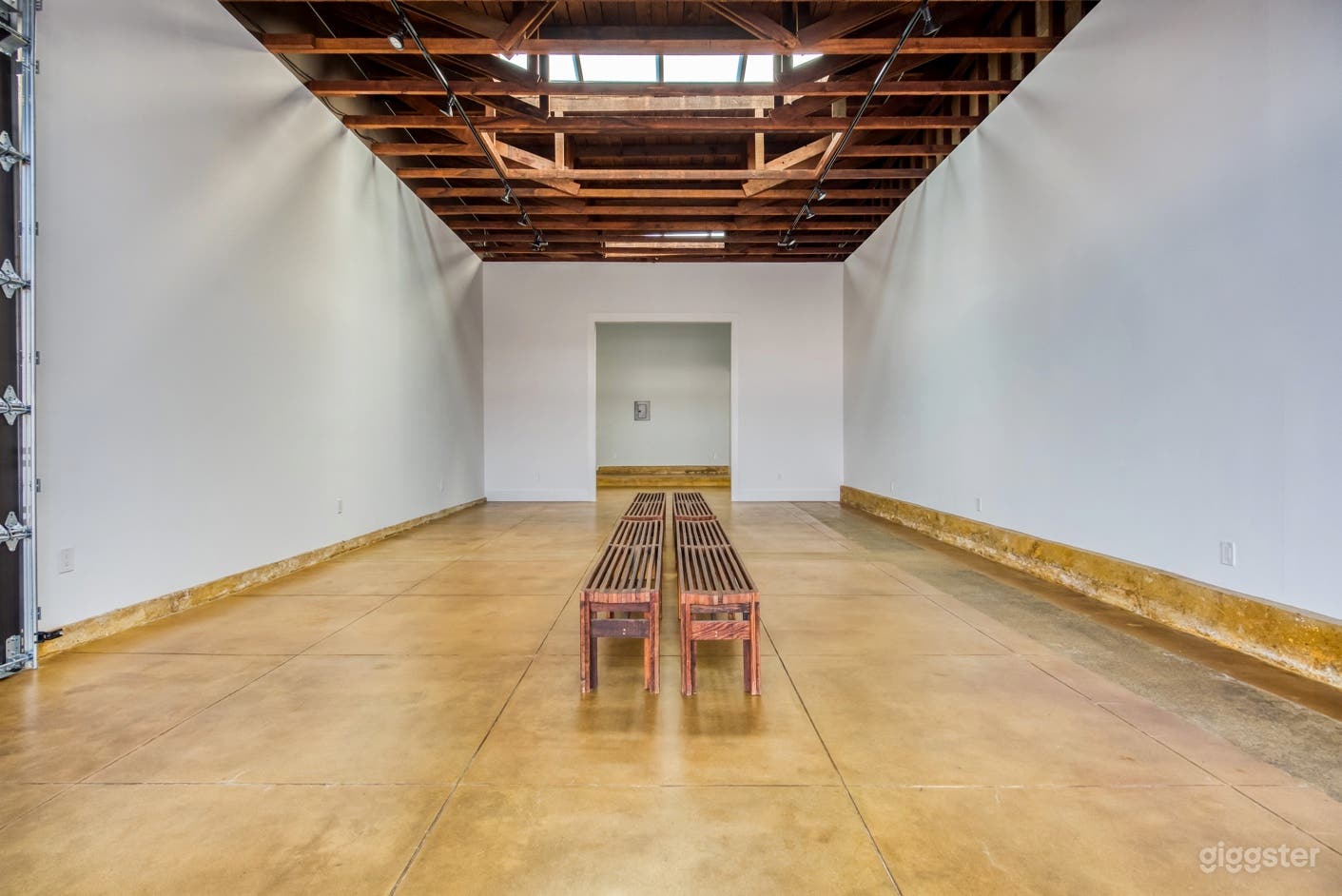 Beautiful Pop-up Gallery or Retail Event Space  Photo 1