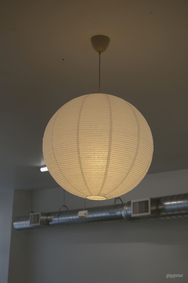  Natural Lighting Photography Studio/Event Space 