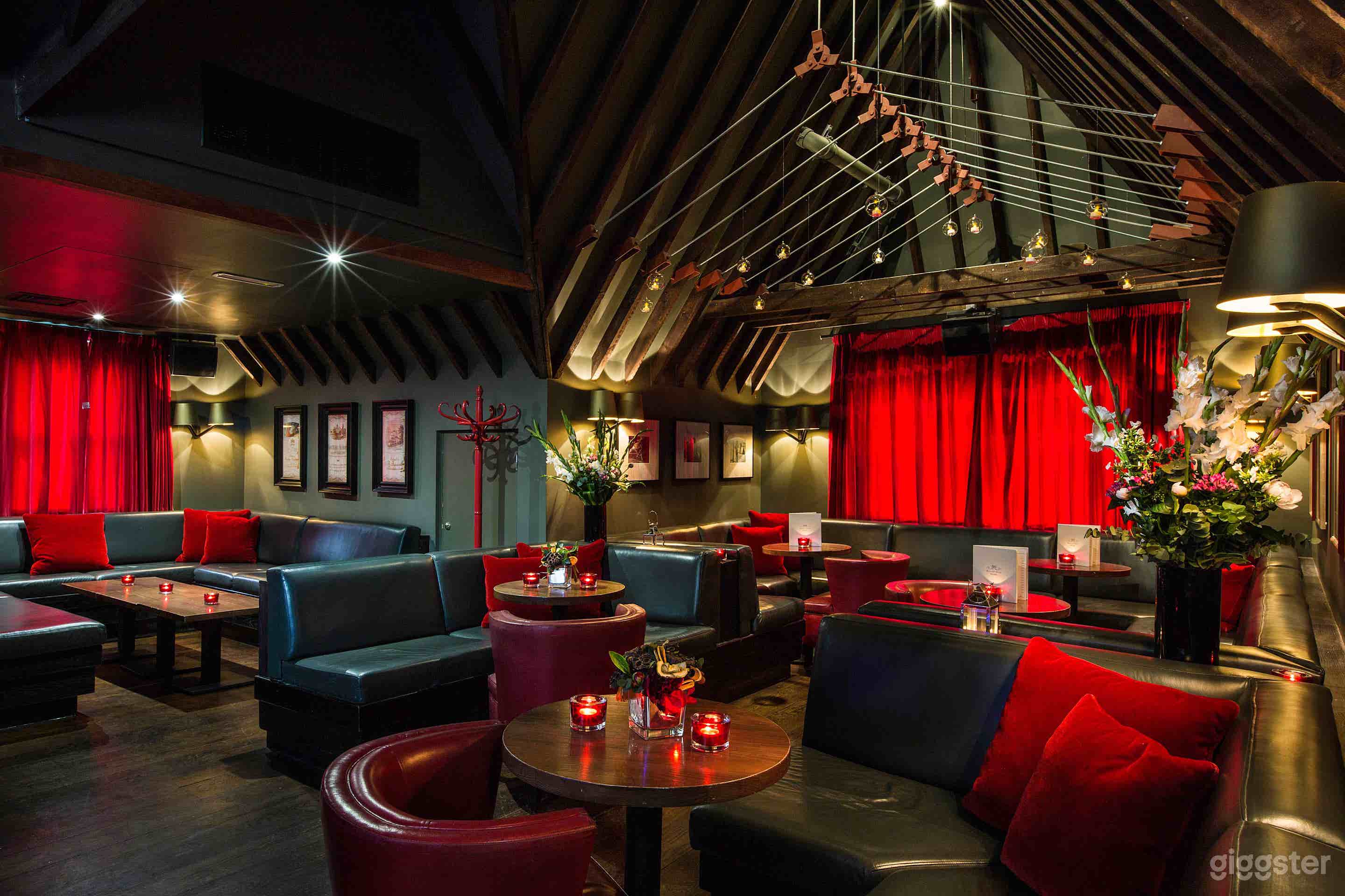 Champagne Bar Photo 1