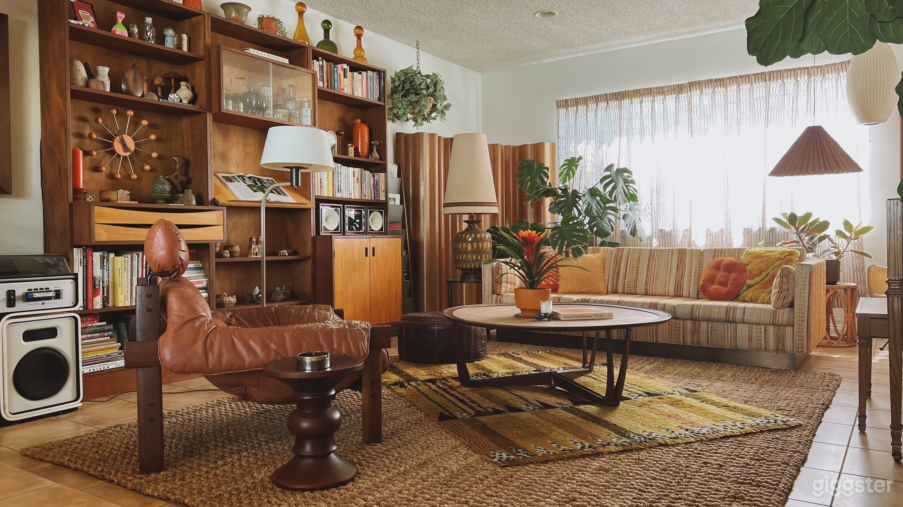 Dropdown Living Room