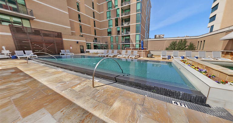  Elegante Pool Deck nel Cuore di Dallas 